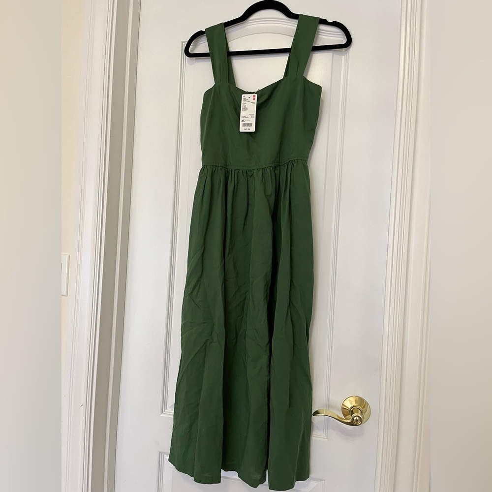 Uniqlo Linen-blend Shirred Sleeveless Dress - XS